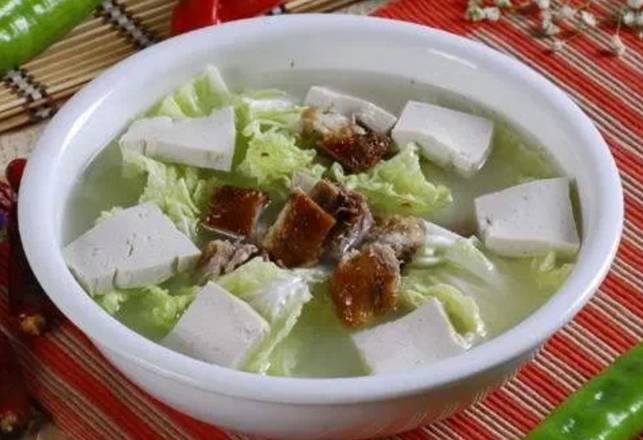 DUCK RACK TOFU SOUP / 鸭架豆腐汤